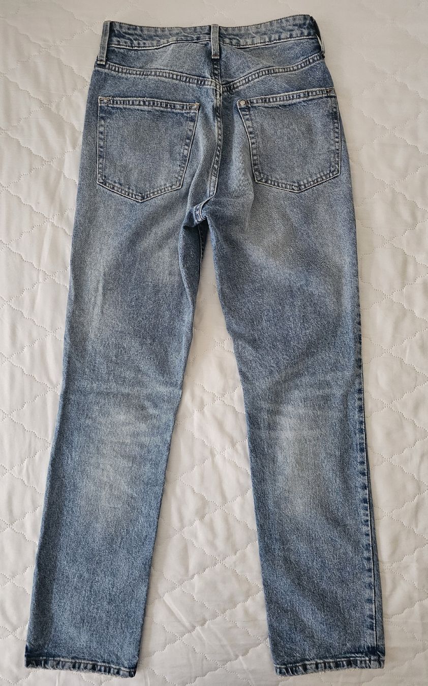 H&M Jeans: H&M Jeans High Waist – Gebraucht aus Steinmaur von Kiki_m240 1