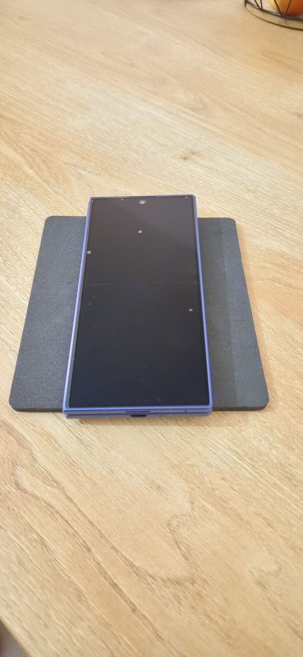 Samsung Telefoni cellulari / Smartphones: Samsung Galaxy Z Fold7 – Nuovo (secondo la descrizione) da Uster venduto da fil_ybs9 2
