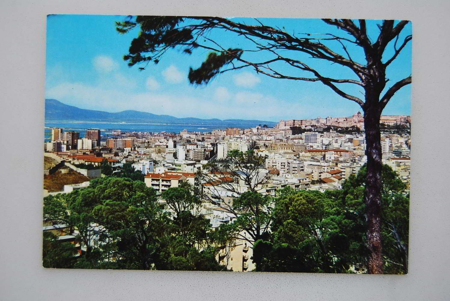 Ansichtskarten: AK Cagliari - Panorama 1975 – Gebraucht aus Rüfenacht BE von Toro06