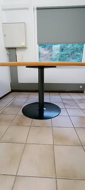 Tables: Tavolo ufficio  – D'occasion à Novazzano par Mich1974 2