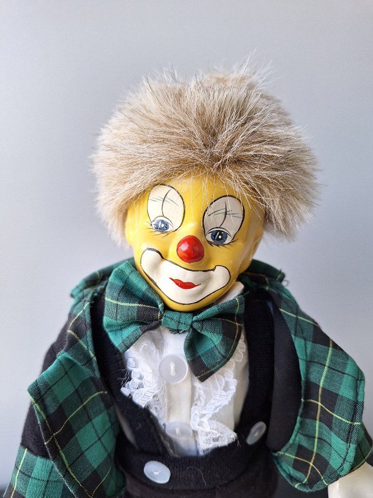 Bambole: clown, selon photos – Nuovo (secondo la descrizione) da Saxon venduto da flicfloc 1