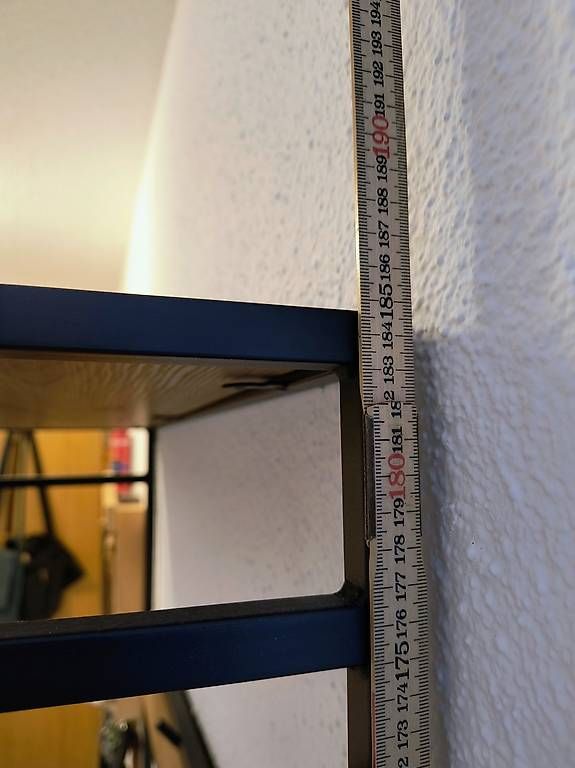 Guardaroba: Garderobe aus Holz – Usato da Landquart venduto da Metzger656 1