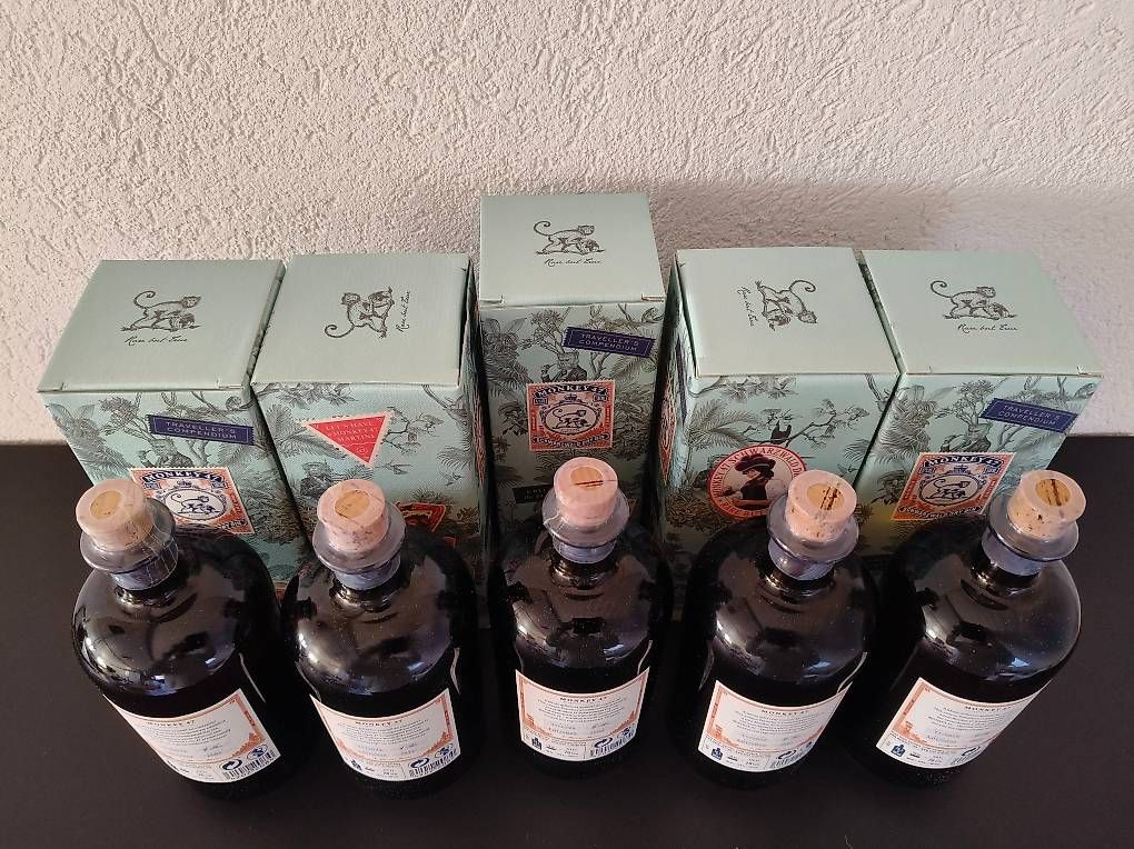 Monkey 47 Spiritueux: Monkey 47 Gin Travellers Compendium, 5 Flaschen à 0.5l – Neuf avec emballage d'origine à Bünzen par hangloose74 5