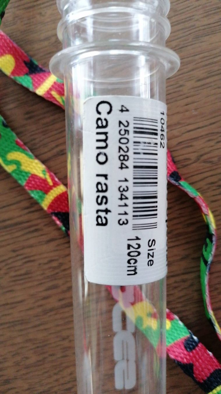 Dekobänder: Farbige Schuhbändel 3 Stück Rasta - Look – Neu und originalverpackt aus Grächen von Hel7890 2