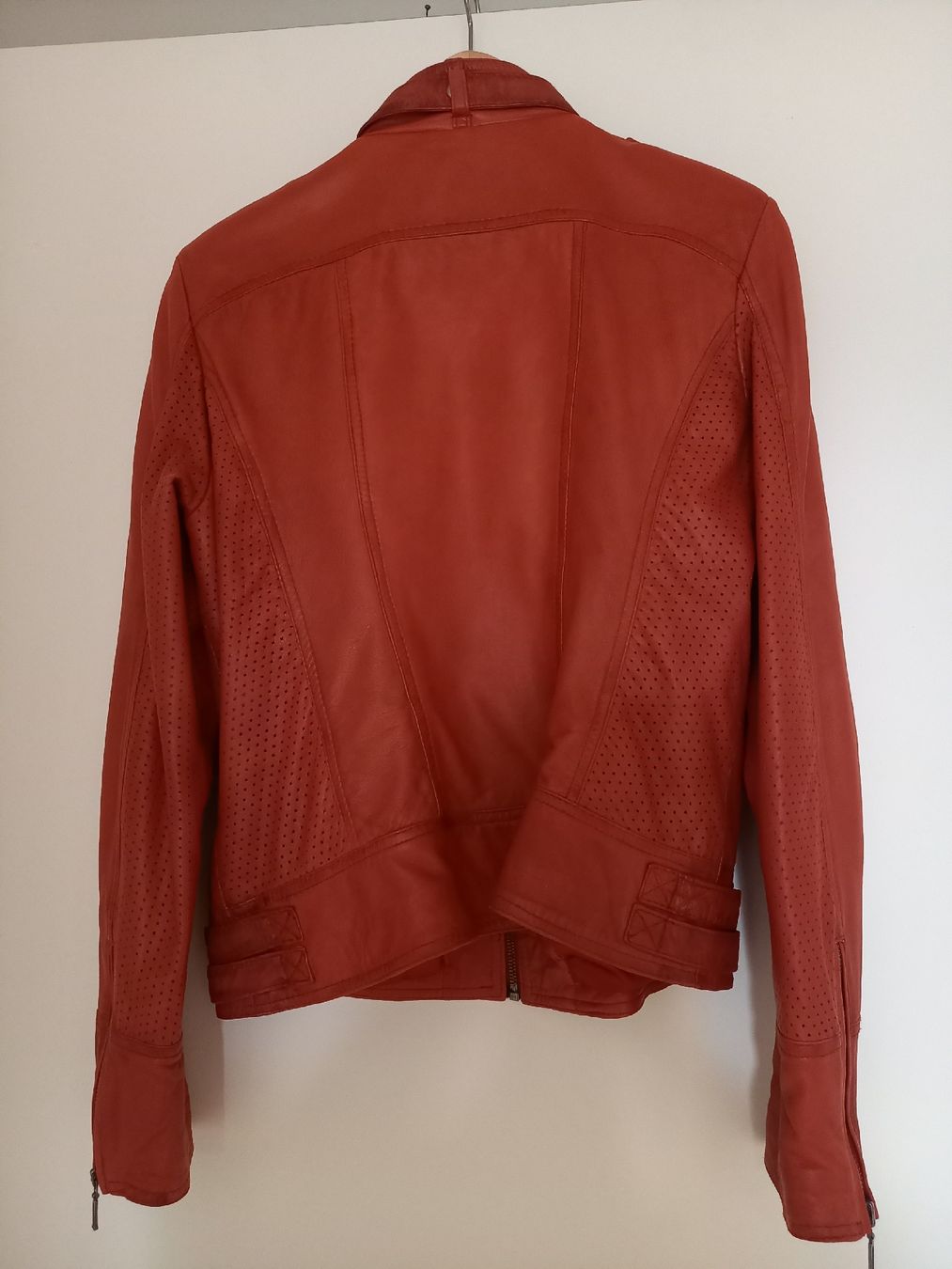 Giacche: Leichte Lederjacke rot, Bikerstyle – Usato da Winterthur venduto da leo_ywb7 3