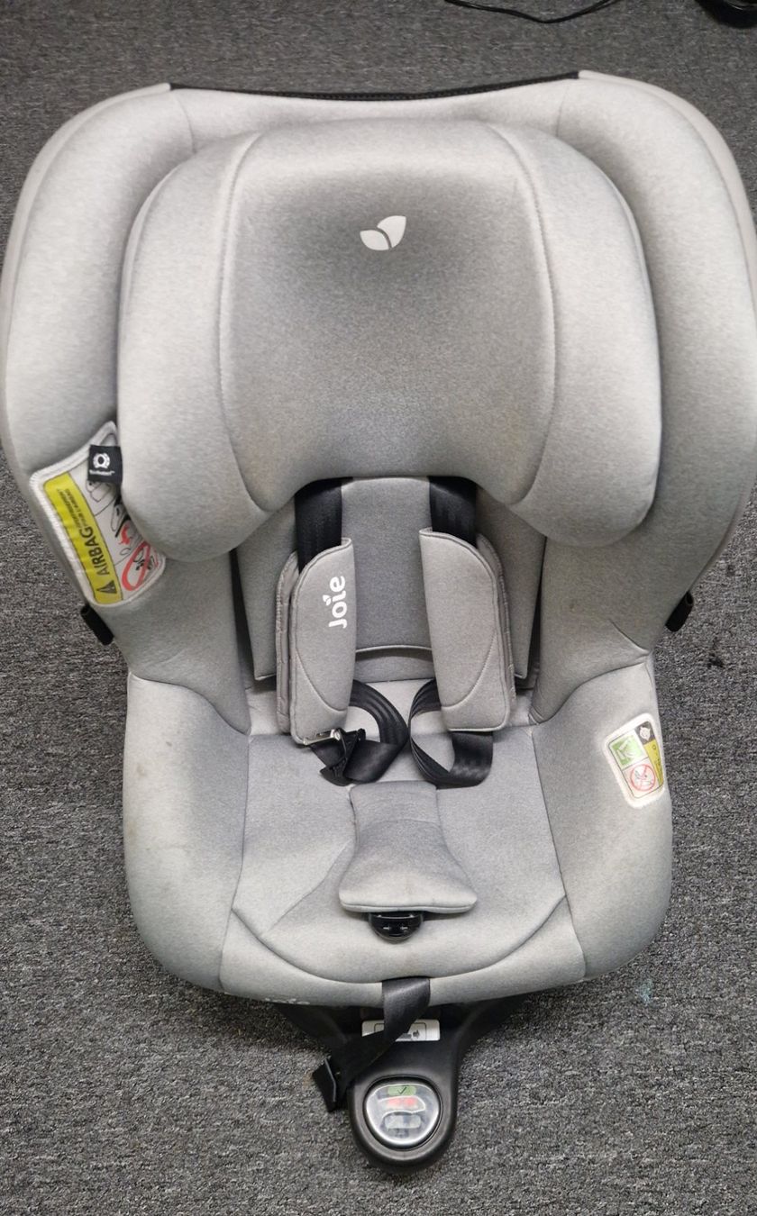 Joie Sièges auto: Joie i-Spin 360 Autokindersitz Isofix – D'occasion à Luzern par ArticFox