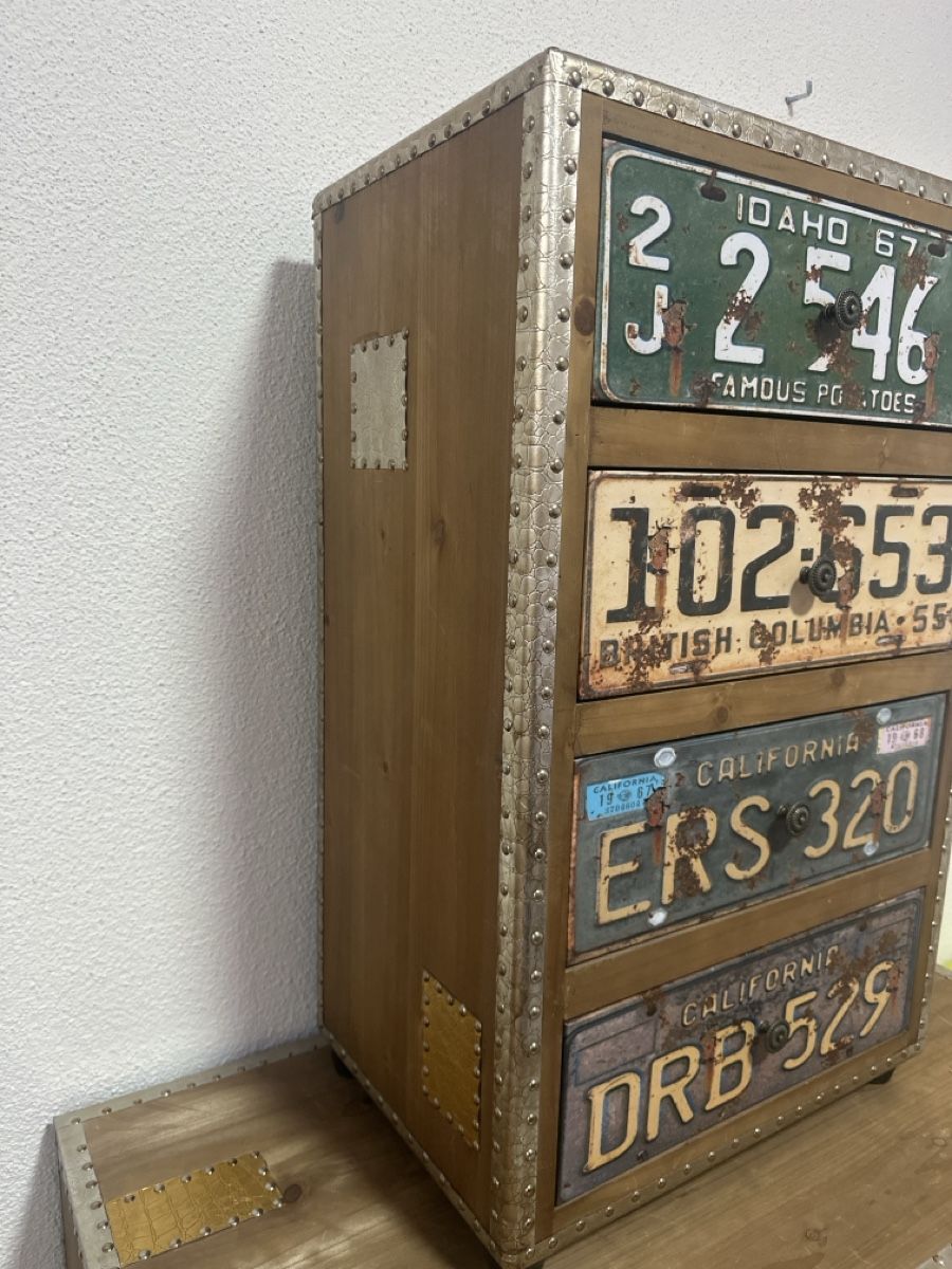 Commodes: Kommode mit 4 Schubladen im Vintage-Look – D'occasion à Safenwil par sth_2xc2 1
