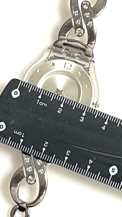 Elegante Swatch Skin Damenuhr 3