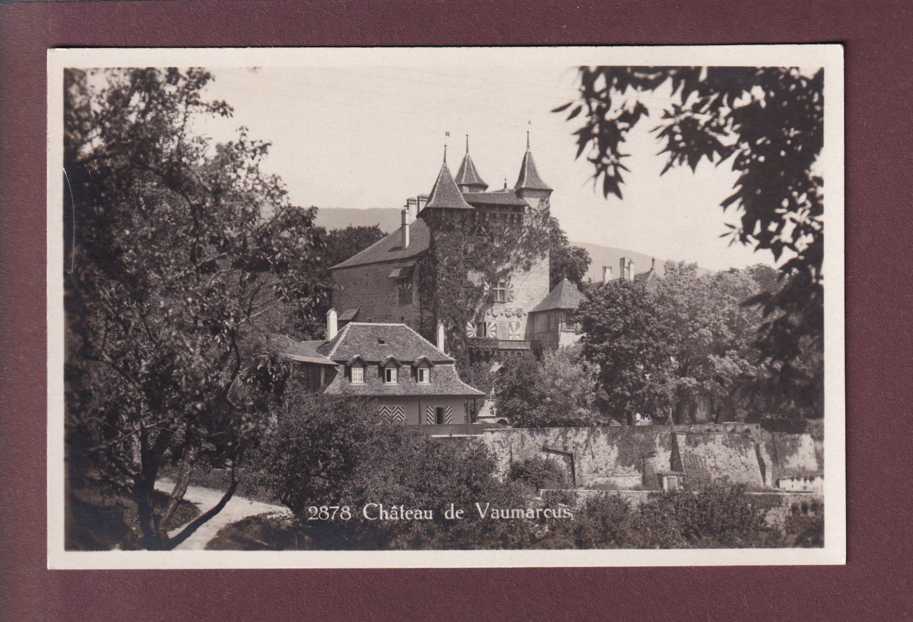 Ansichtskarten: Château de VAUMARCUS – Gebraucht aus Pully von nicecards