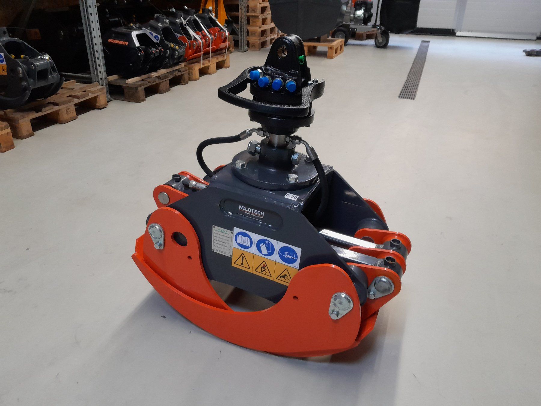 Gru: Holzgreifer FARMA 0.20 mit 3to Rotator – Nuovo (secondo la descrizione) da Haslen AI venduto da Wildtech 1