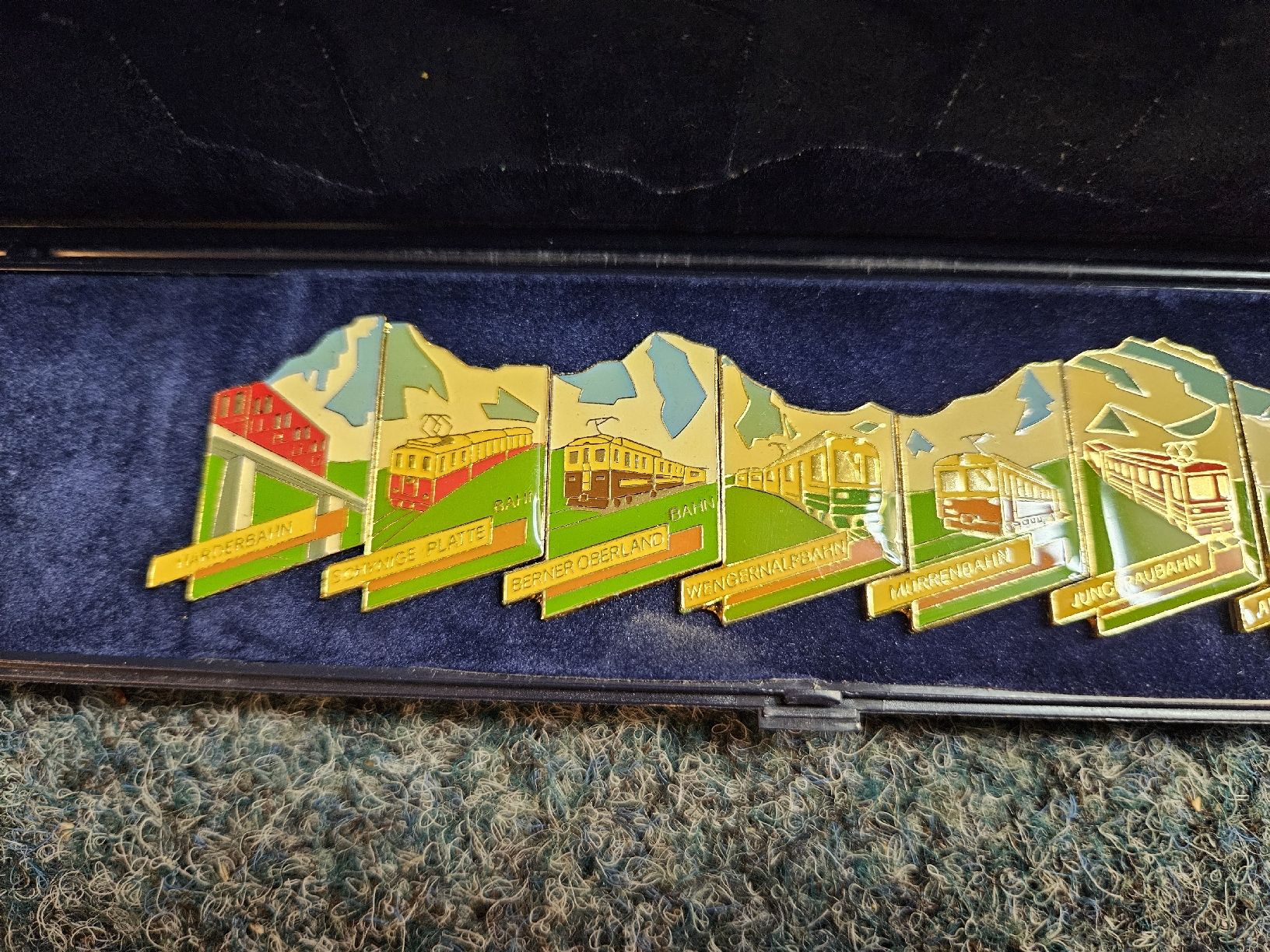 Placchette & Badge: Pin Jungfrauregion – Usato da Haslen GL venduto da Sandra40 3