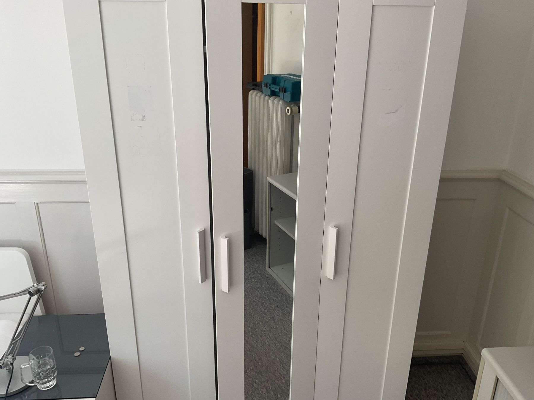 Armoires: Schrank inkl. Kleiderstange – D'occasion à St. Gallen par fri_wf5c