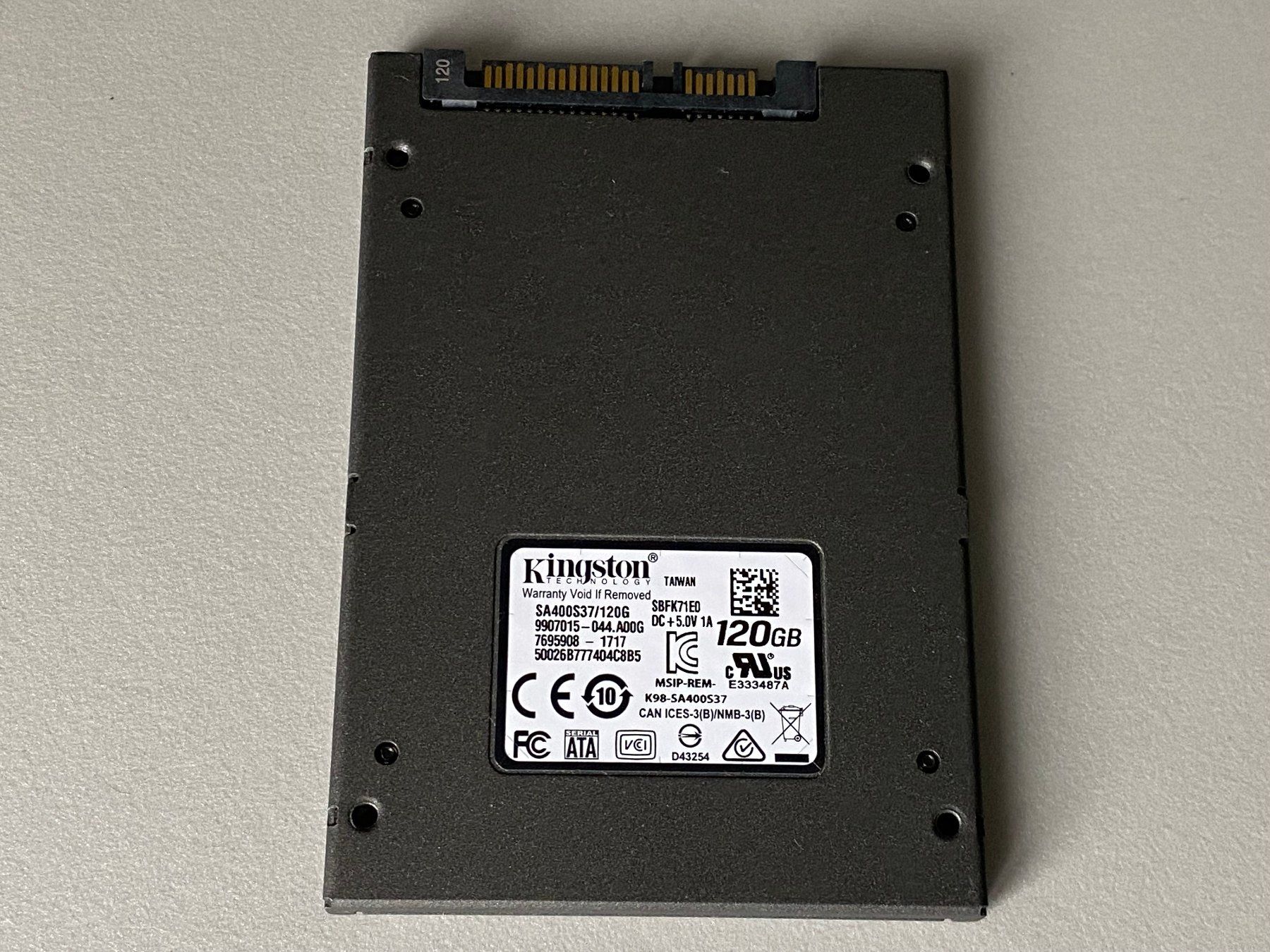 Kingston Harddisks: Kingston 120GB SSD Harddisk (37) – Gebraucht aus Langwiesen von Restposten-24 3
