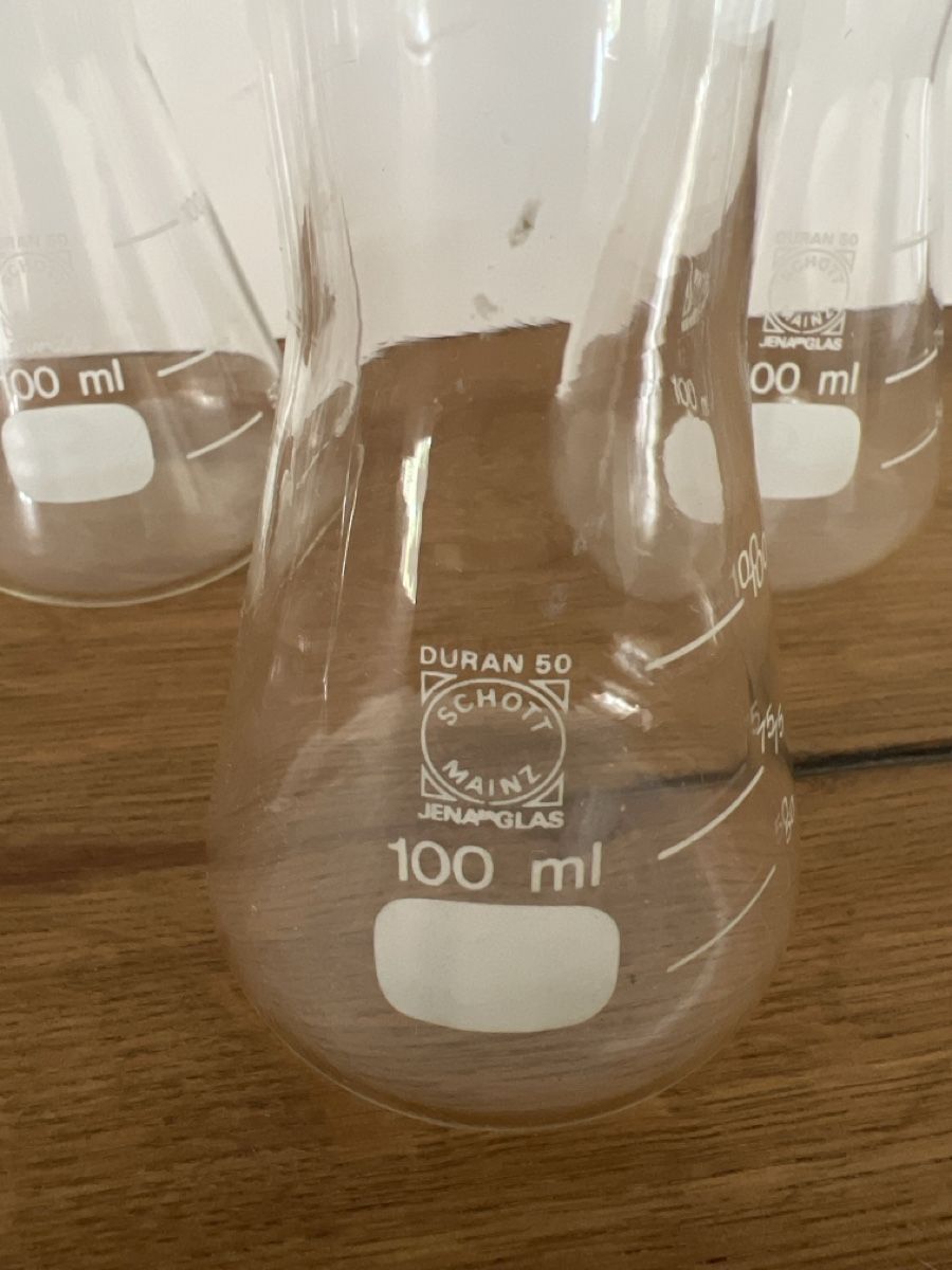 Verres: Erlenmeyer Kolben Messgläser Labor 5stk.  – Neuf (Voir description) à Altdorf UR par JanAil 1