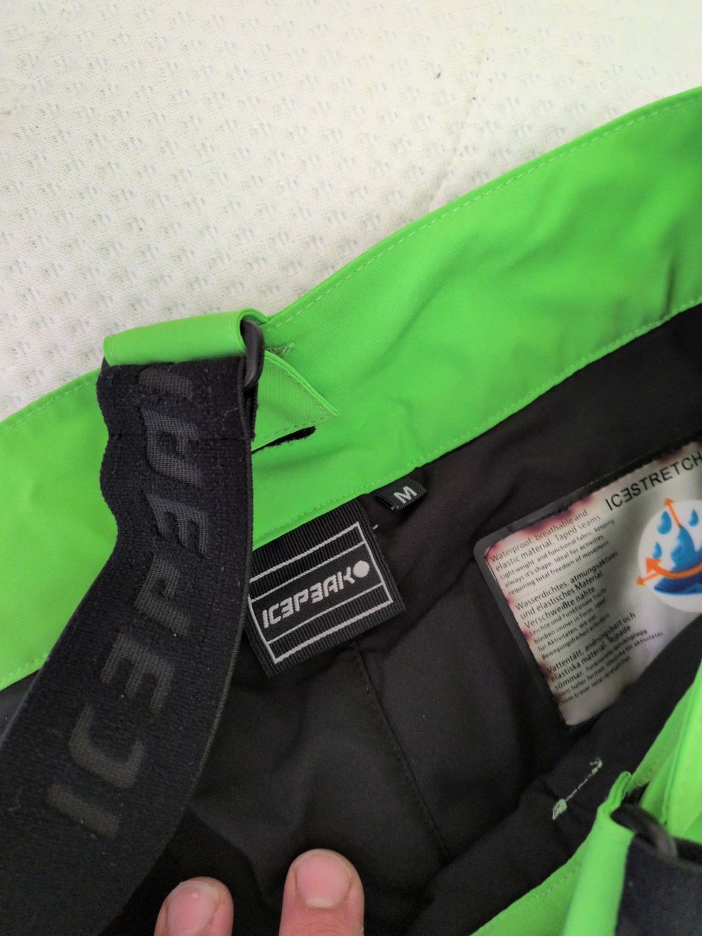 Pantaloni: Skihose Neongrün – Usato da Therwil venduto da Iceact 1