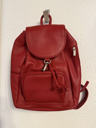Neuwertiger EM-EL Lederrucksack, rot, hochwertig