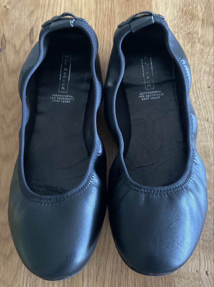 Scarpe da donna: Ballerina Schuhe Grösse 40 – Usato da Zürich venduto da Pagalo 1