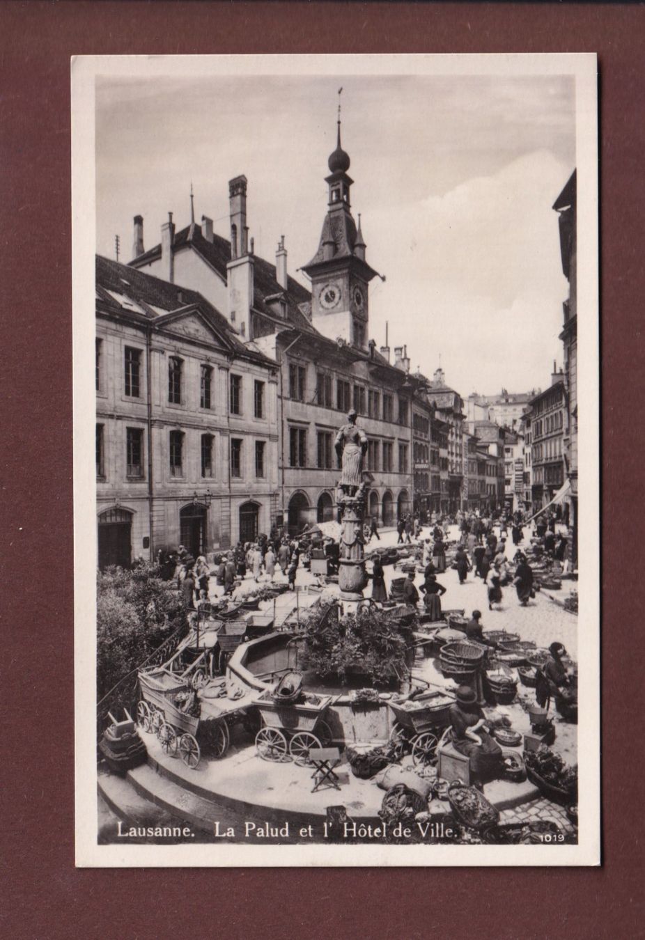 Cartes postales: LAUSANNE - La Palud - Marché – D'occasion à Pully par nicecards