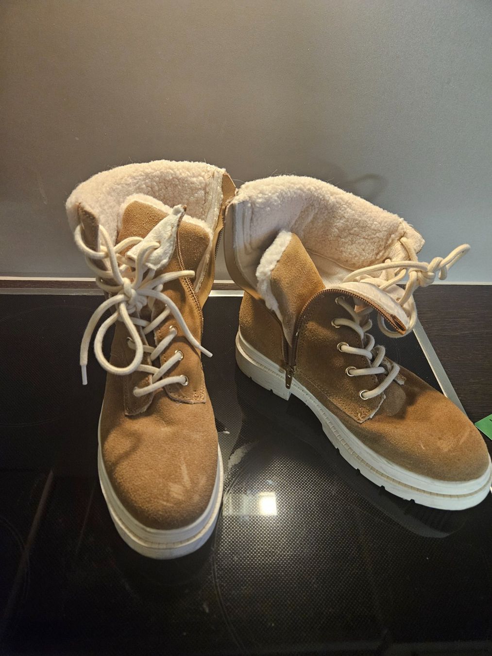 Scarpe da donna: Aldi Winterschuhe Gr. 39 – Usato da Luzern venduto da KleinkramLuzern