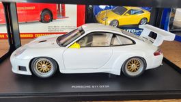 Porsche 911 (996) GT3 R 1:18 Autoart