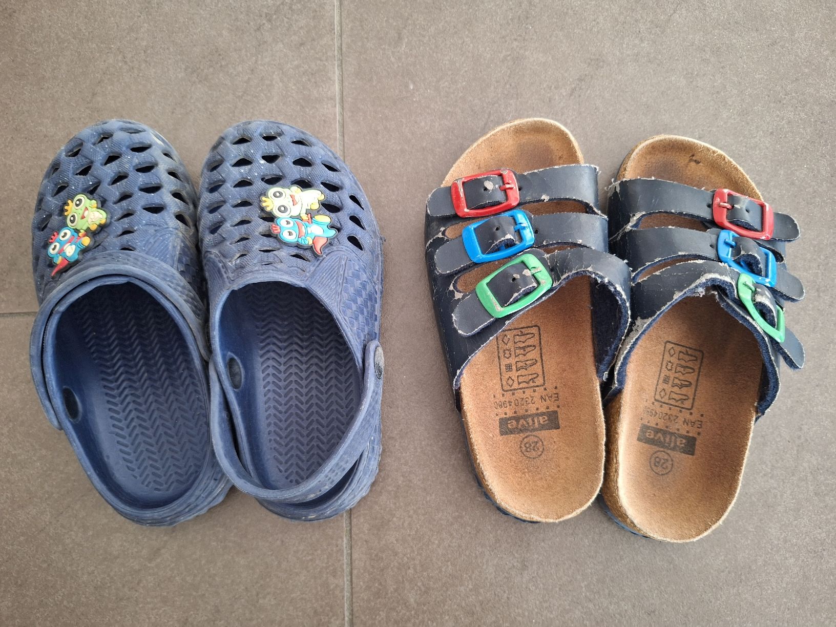 Schuhe für Jungen: 2x Sommerschuhe Gr. 28, Clogs & Sandalen – Gebraucht aus Brugg AG von ahauserd 1