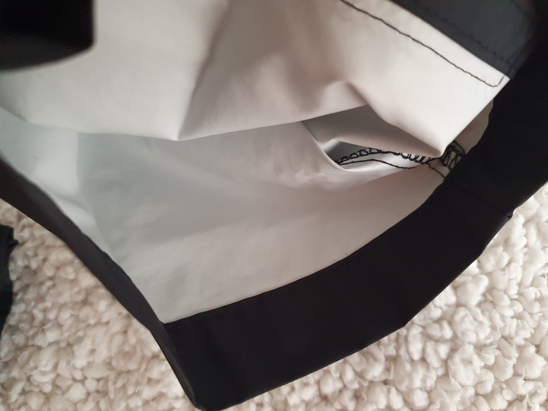 Pantaloni: Regenhose Gr.134 / Columbia – Usato da Neunkirch venduto da M.Costa1 2