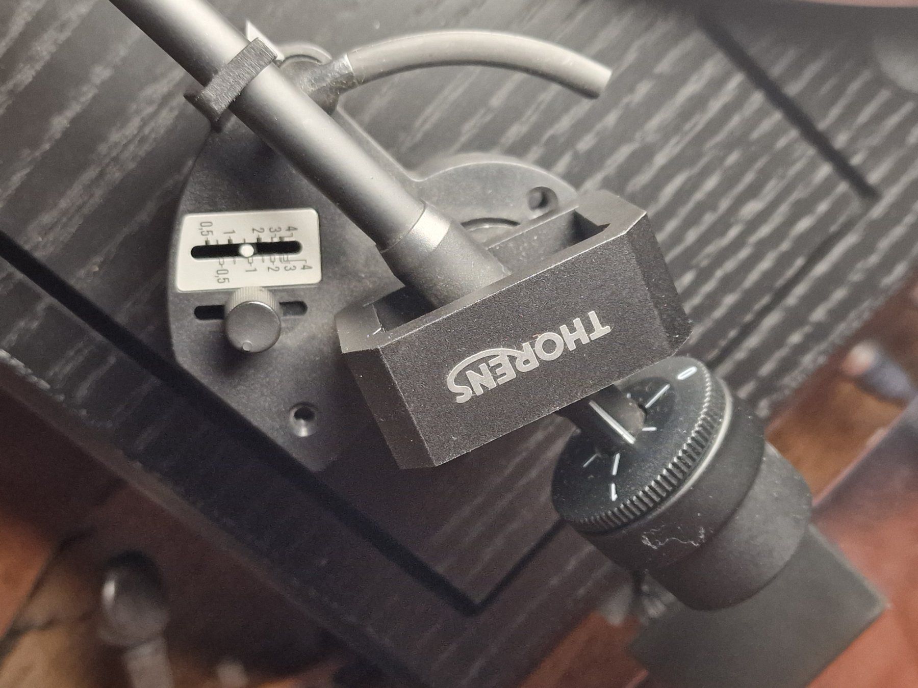 Thorens Giradischi: Wunderschöner Thorens TD2001 Plattenspieler, Technisch Super – Usato da Merenschwand venduto da EVERLAST72 5