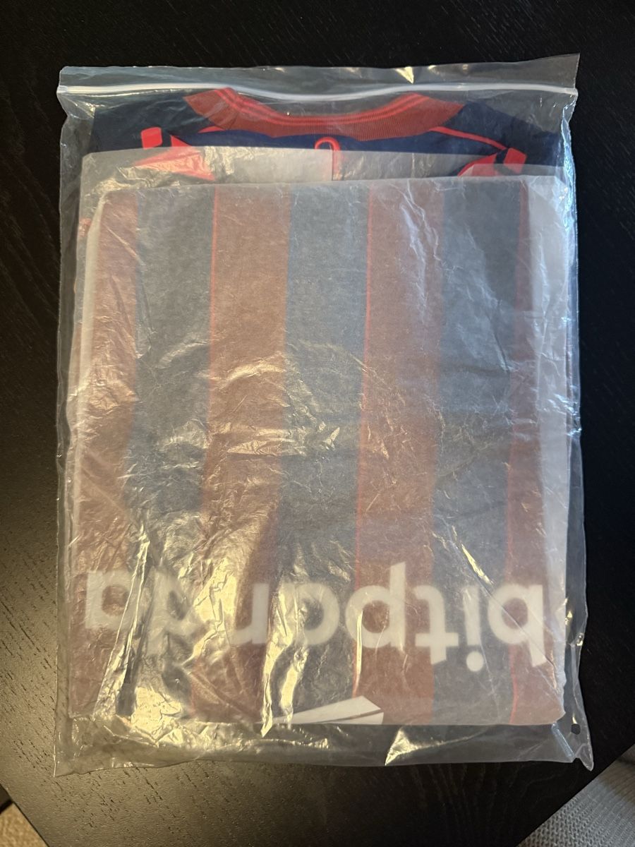 FC Basel Canottiere & Pantaloni: FC Basel Langarm Trikot – Nuovo (secondo la descrizione) da Basel venduto da momo.st 6