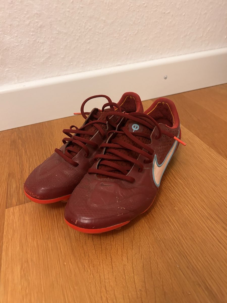 Nike Scarpe da uomo: Nime Fussballschuhe – Nuovo (secondo la descrizione) da Itingen venduto da murmelis003
