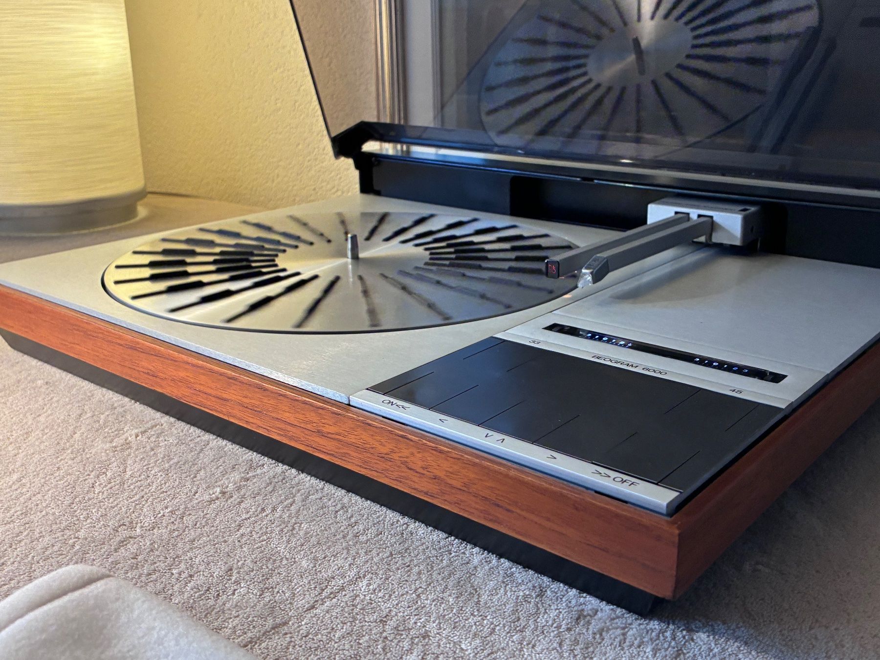 Bang & Olufsen Tourne-disques: Bang & Olufsen Beogram 6000 . – D'occasion à Zürich par HiFiAtelier 3