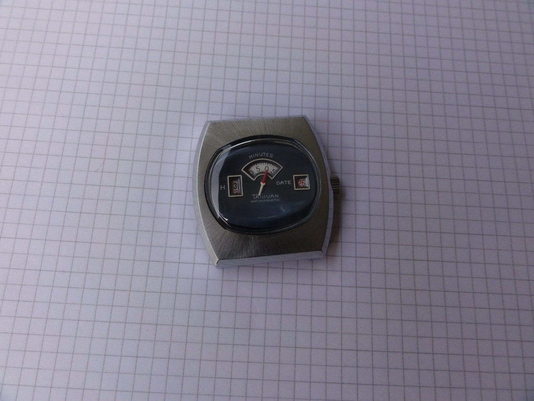Montres: Scheibenuhr TANIVAN Armbanduhr – Défectueux à Kriens par Scheiksbir