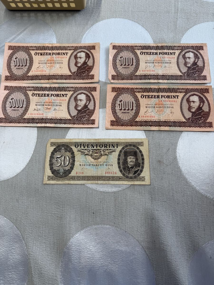 Banconote: Verschiedene Banknoten Nr 2 – Usato da Dübendorf venduto da Brocki_West
