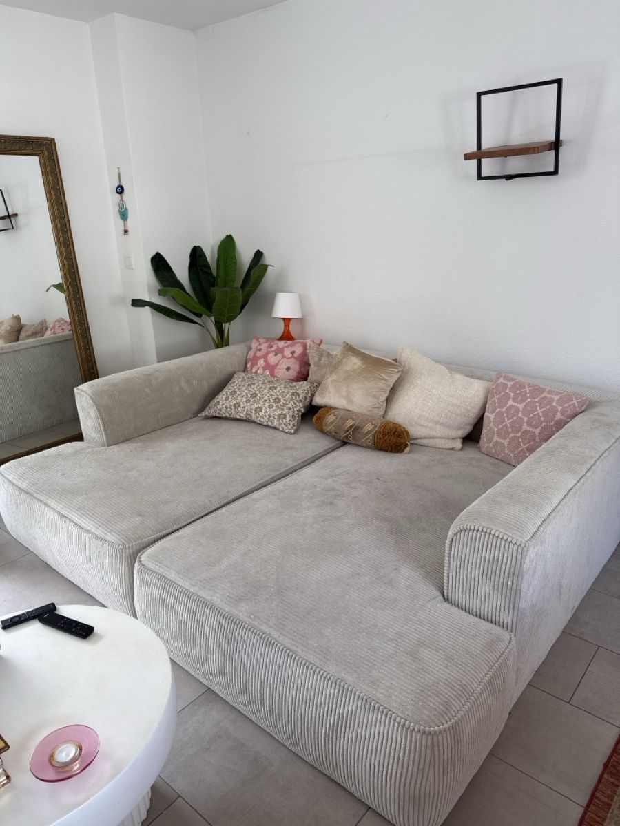 Livique Sofas: Ecksofa hellgrau Rillen cordiger Stoff Zustand gut – Neu (gemäss Beschreibung) aus Zürich von pascalmattmann 1