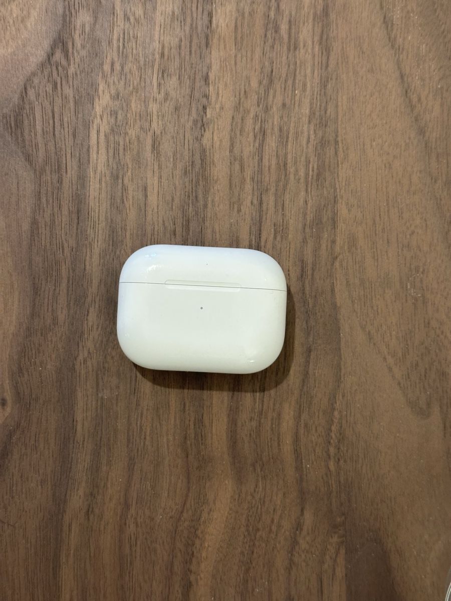 Apple Kopfhörer: AirPods Pro 1 Gen – Gebraucht aus Zug von Joelky 1