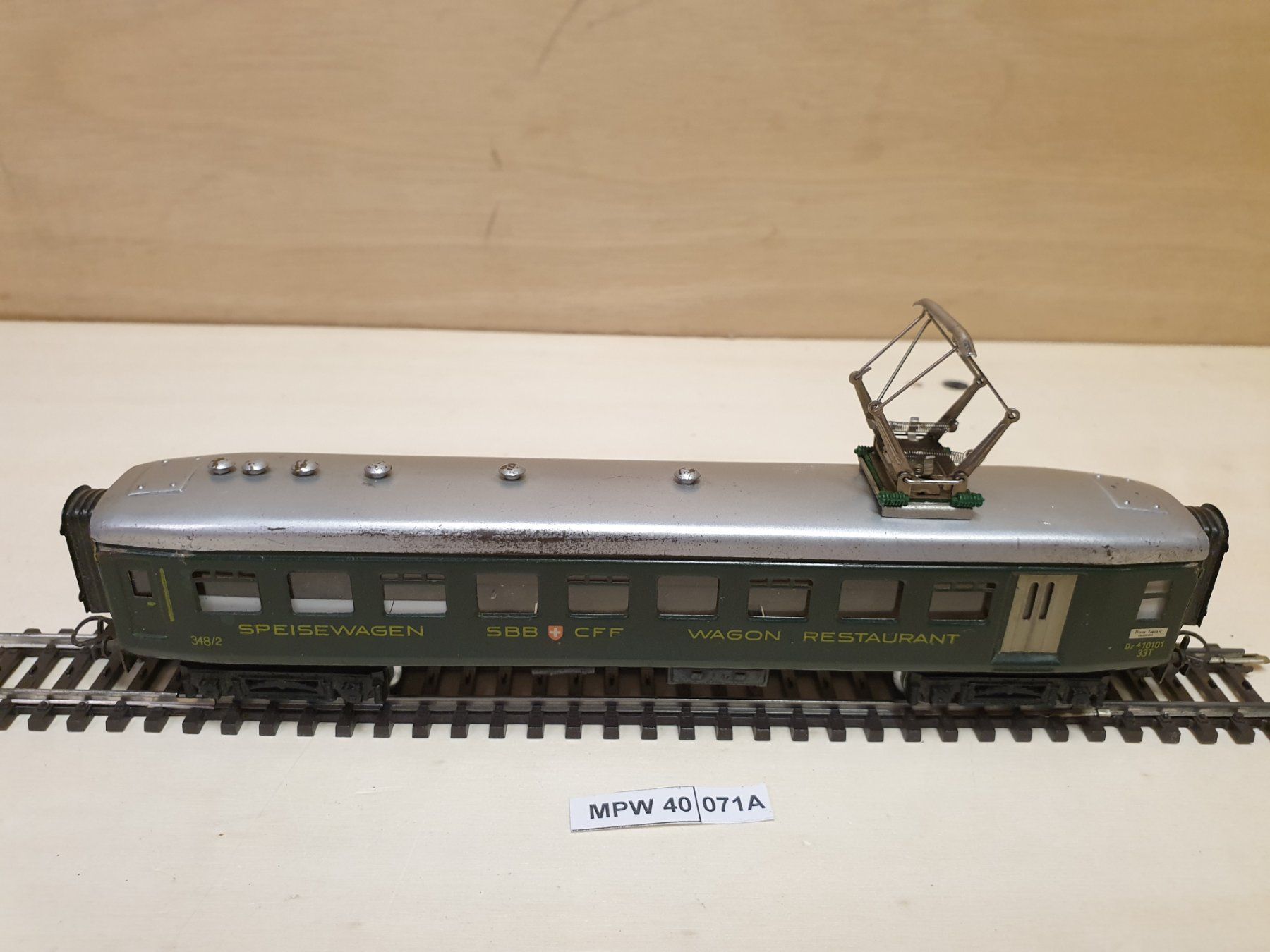 Märklin Modellini di ferrovie: M 348/2 - SBB Oldtimer Speiswagen - Blech - Dr 4 10101 – Usato da Waengi venduto da Bosu