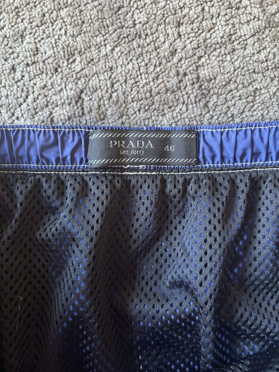 Prada Badehosen: PRADA Re-Nylon Swimshorts – Gebraucht aus Zürich von jdr_n76f 4