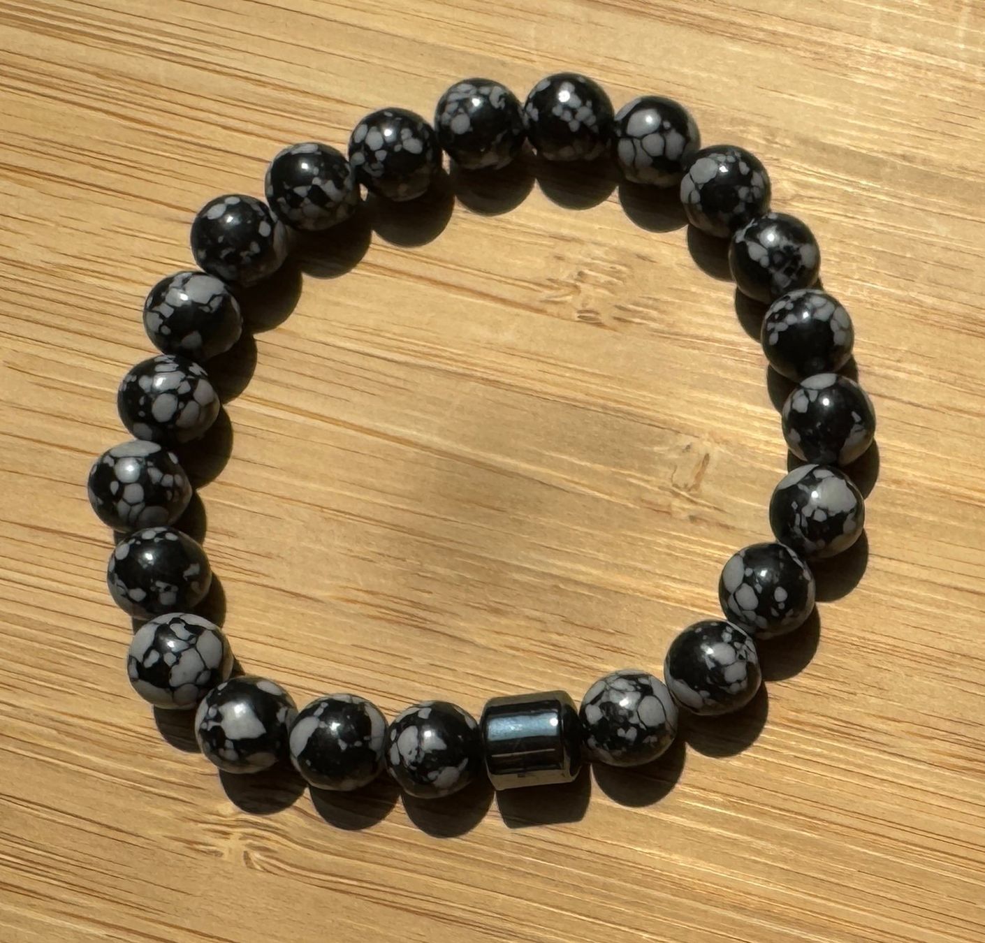 Bracciali & Braccialetti: Perlenarmband, Armband, grau, bracelet, grey, gray – Nuovo e nell'imballaggio originale da Winterthur venduto da YaV