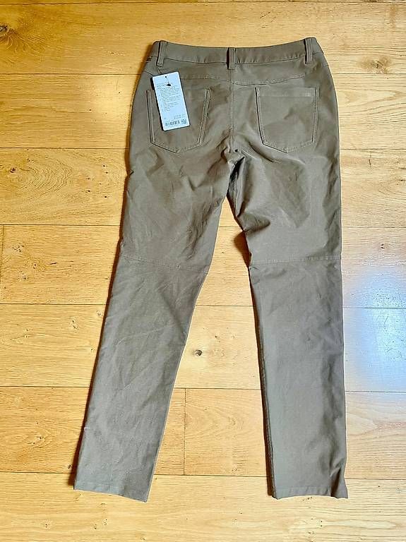 Pantaloni: Hose Lululemon ABC Pant Classic (Utilitech) – Usato da Bern venduto da Kmm 2