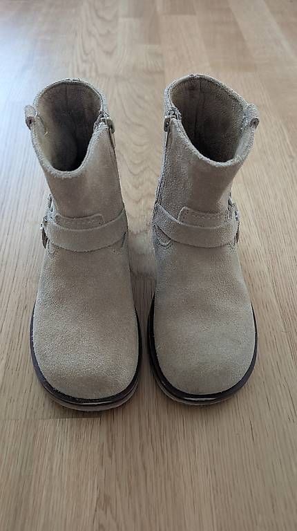 Scarpe per ragazze: Stiefel aus echtem Wildleder gr 28 – Usato da Root venduto da vin_wr2l 1