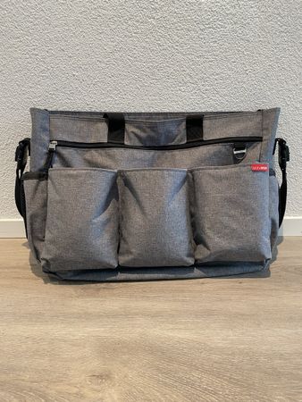 Skip Hop Signature Wickeltasche mit viel Stauraum
