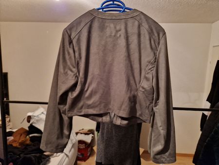 Jacke/ Jäggli