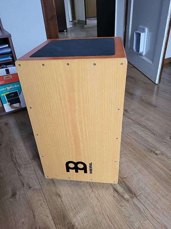 Instruments de musique: Cajon Meinl + housse – D'occasion à Chamoson par Chricou7 2
