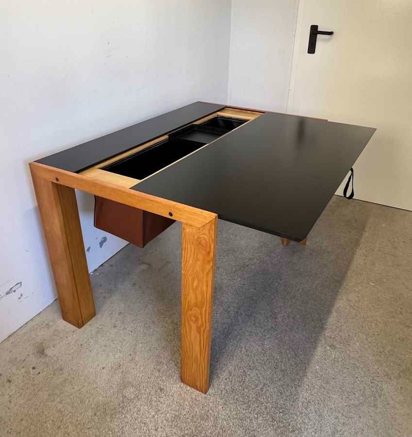 Scrivanie: Vintage Desk 1970 – Usato da Pregassona venduto da ModernistaCH 2