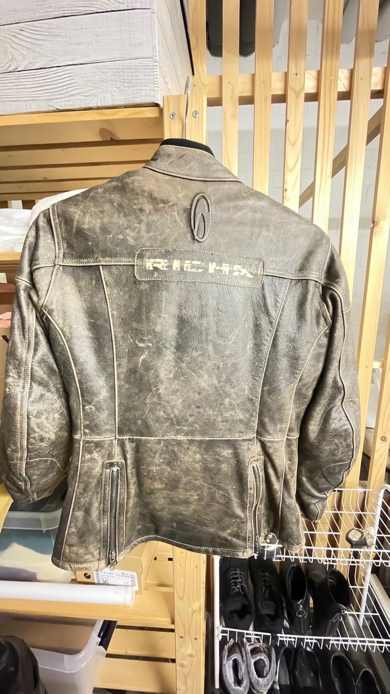 Giacche: Motorradlederjacke Richa, Damen , Gr. 36/40 – Nuovo (secondo la descrizione) da Flawil venduto da Pirar 1