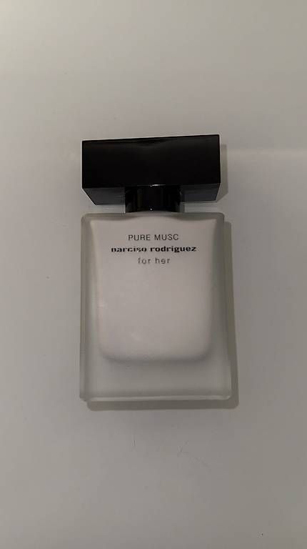 Parfums & Eau de Toilette: Narciso Rodriguez For Her Pure Musk – D'occasion à Effretikon par lil_vgd5 1