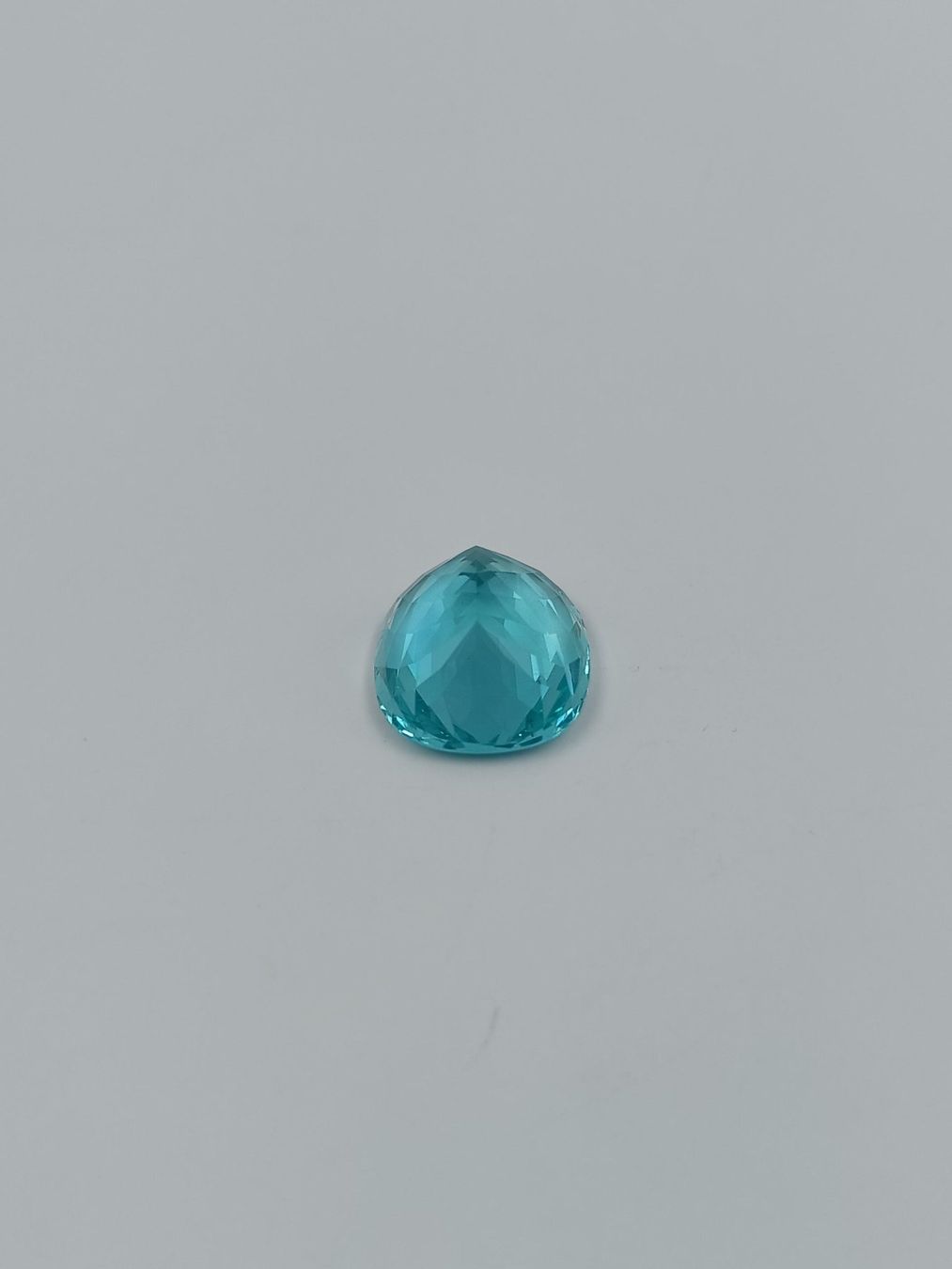 Pietre preziose: 1 AUSSERGEWÖHNLICH TÜRKISBLAUER BERYLL 32.56 CT. – Usato da Luzern venduto da EdiGem 7
