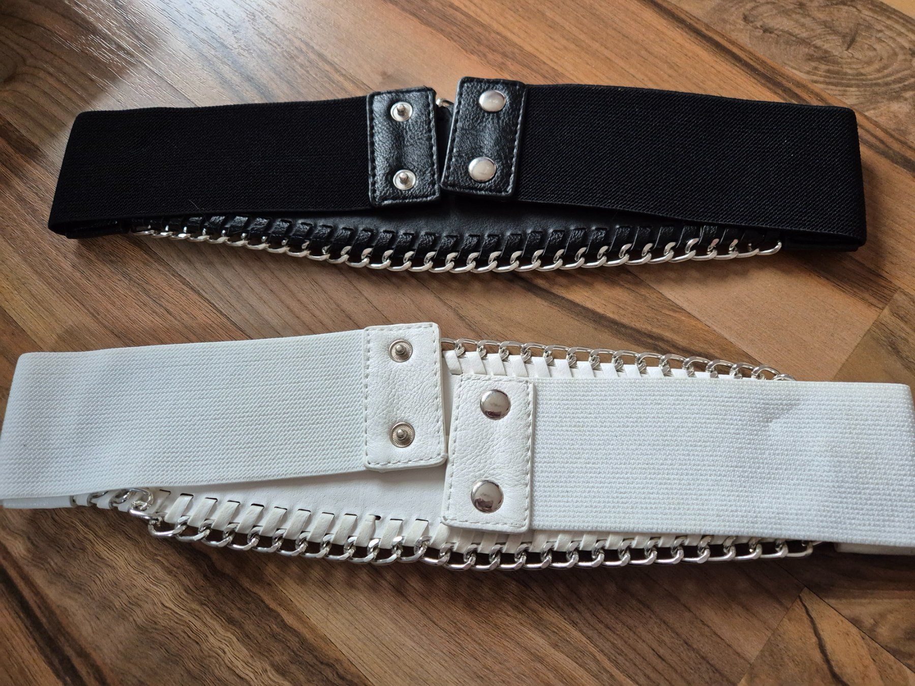 Cinture: Gürtel schwarz / weiss – Usato da Dulliken venduto da sa_st 1