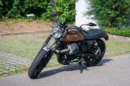 Moto-Guzzi V7 Stone II (35kW) 750ccm - Motorrad