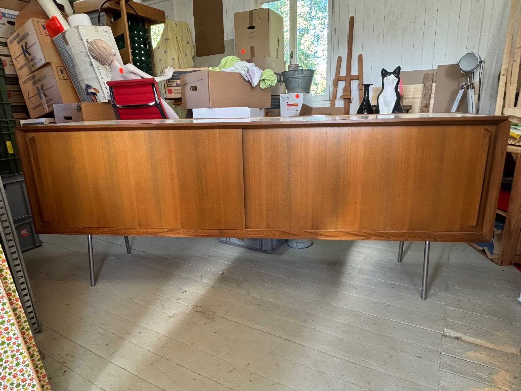 Cassettiere: Schweizer Sideboard Ulme 60er Jahre vintage Design – Usato da Hinwil venduto da DaniBachman 1