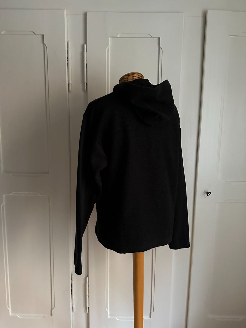Maglioni & Felpe: AMERICAN APPAREL - Hoodie Pullover schwarz S – Usato da Zürich venduto da Diazaio 3